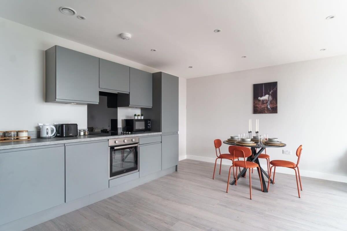 Fantastic 3 Bedroom Manchester Apartment Kültér fotó