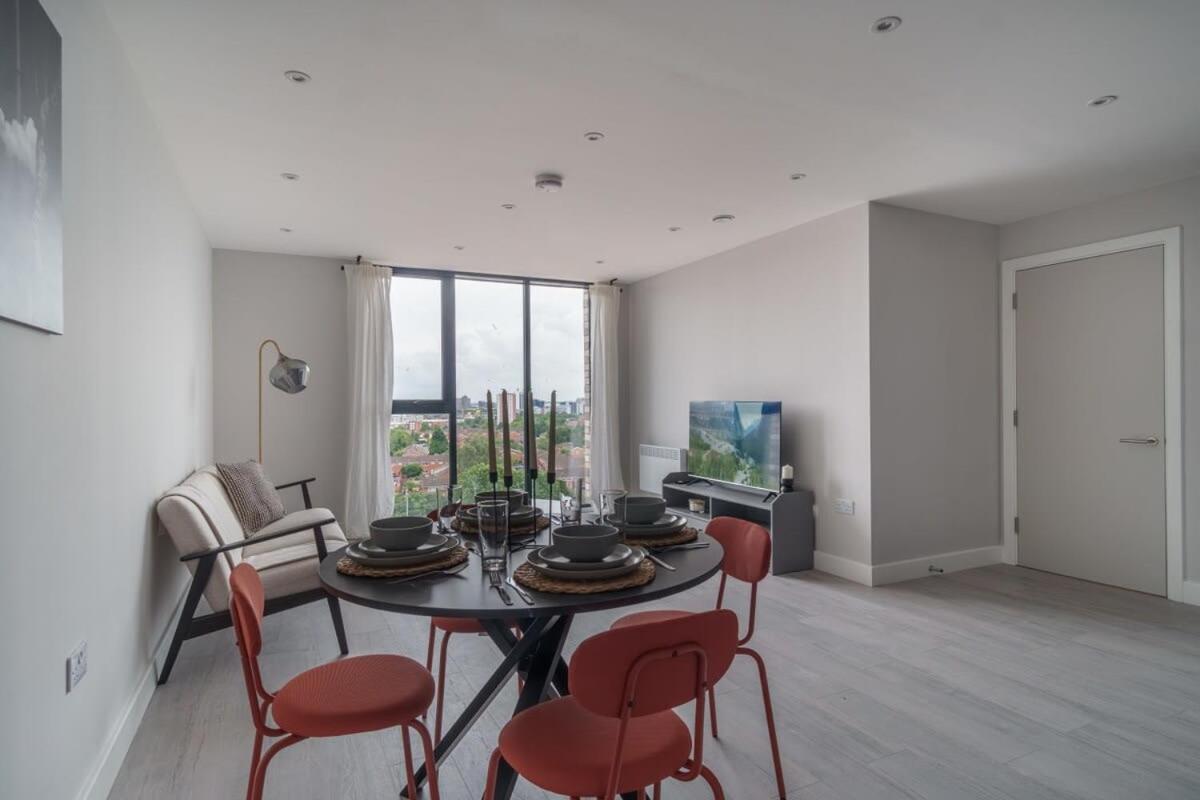 Fantastic 3 Bedroom Manchester Apartment Kültér fotó